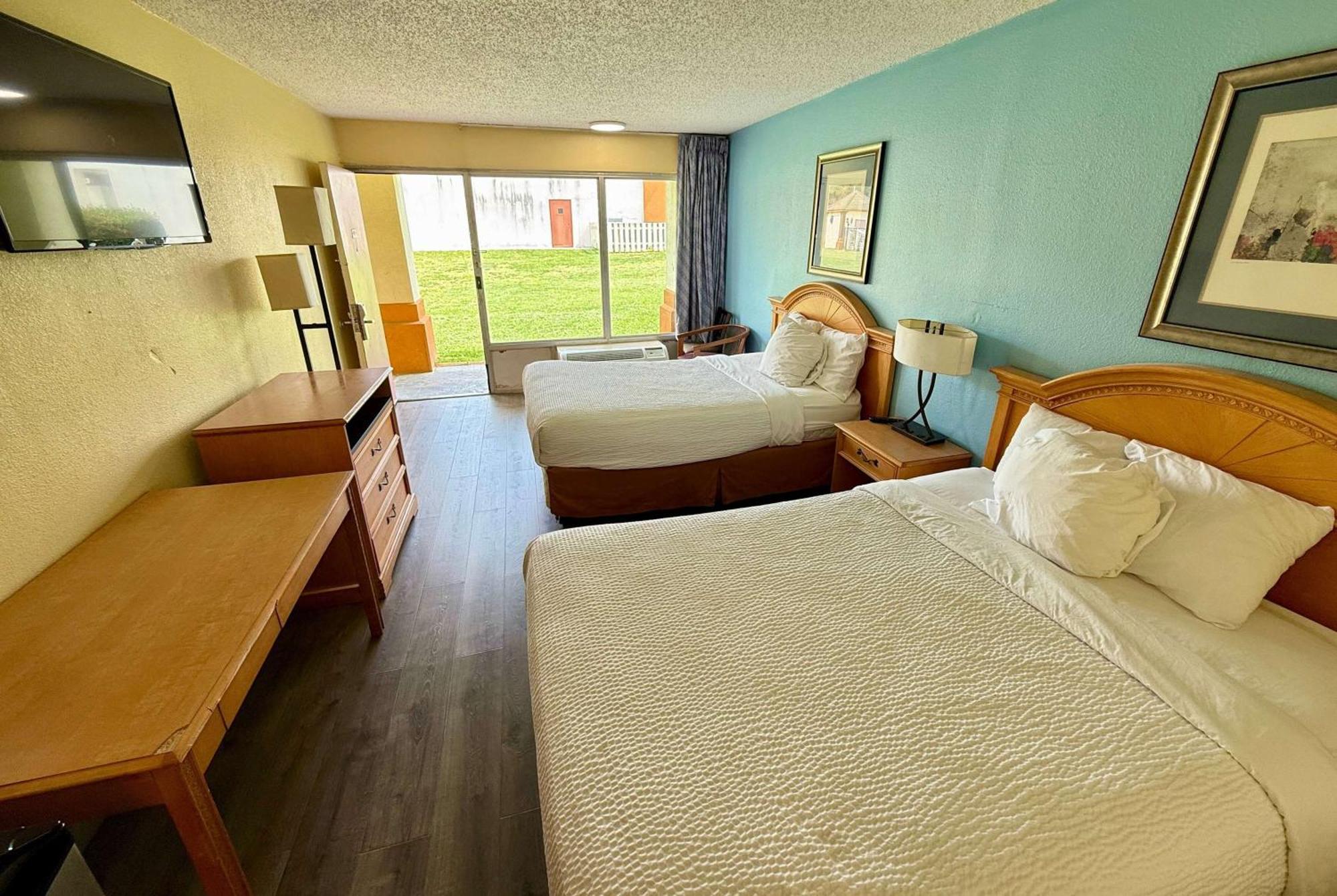 Days Inn By Wyndham Ruther Glen Kings Dominion Area Экстерьер фото